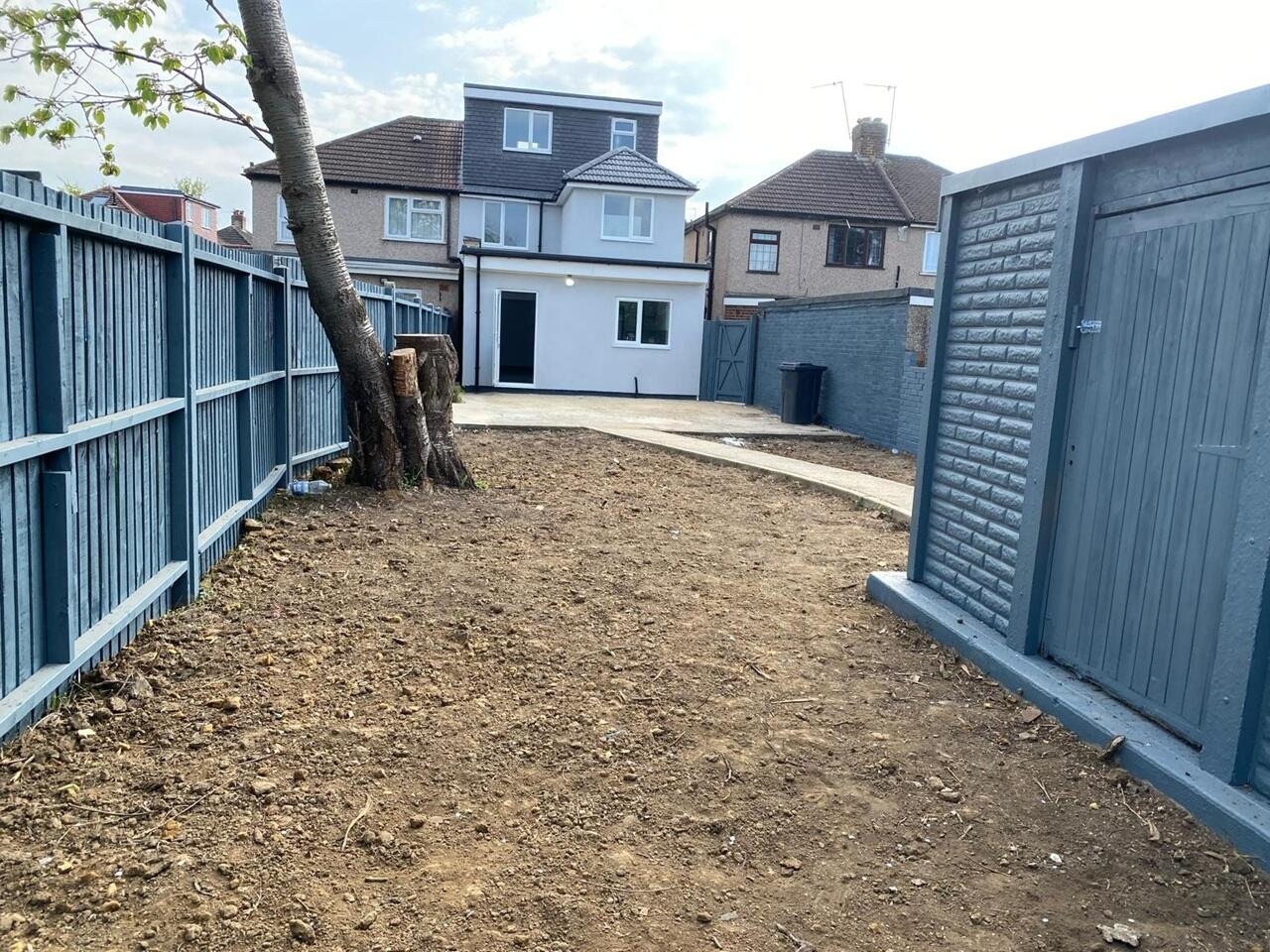 Chaucer Avenue, Hayes